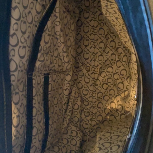 Guess what - Picture 4 of 4